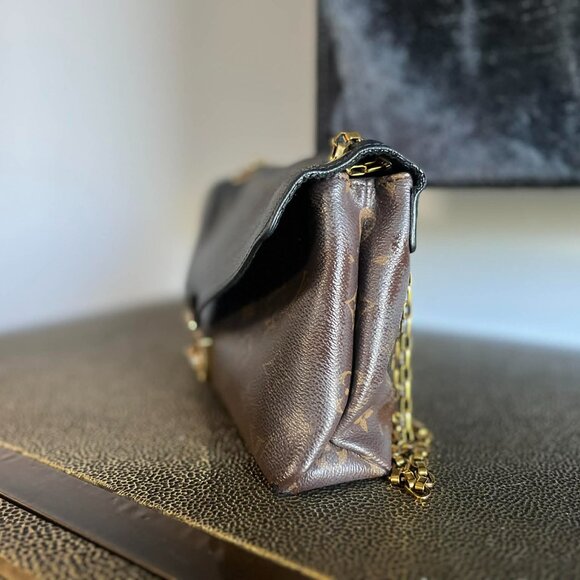 Louis Vuitton Pallas Chain Shoulder Bag Monogram Canvas and Calfskin - Black - Picture 6 of 12